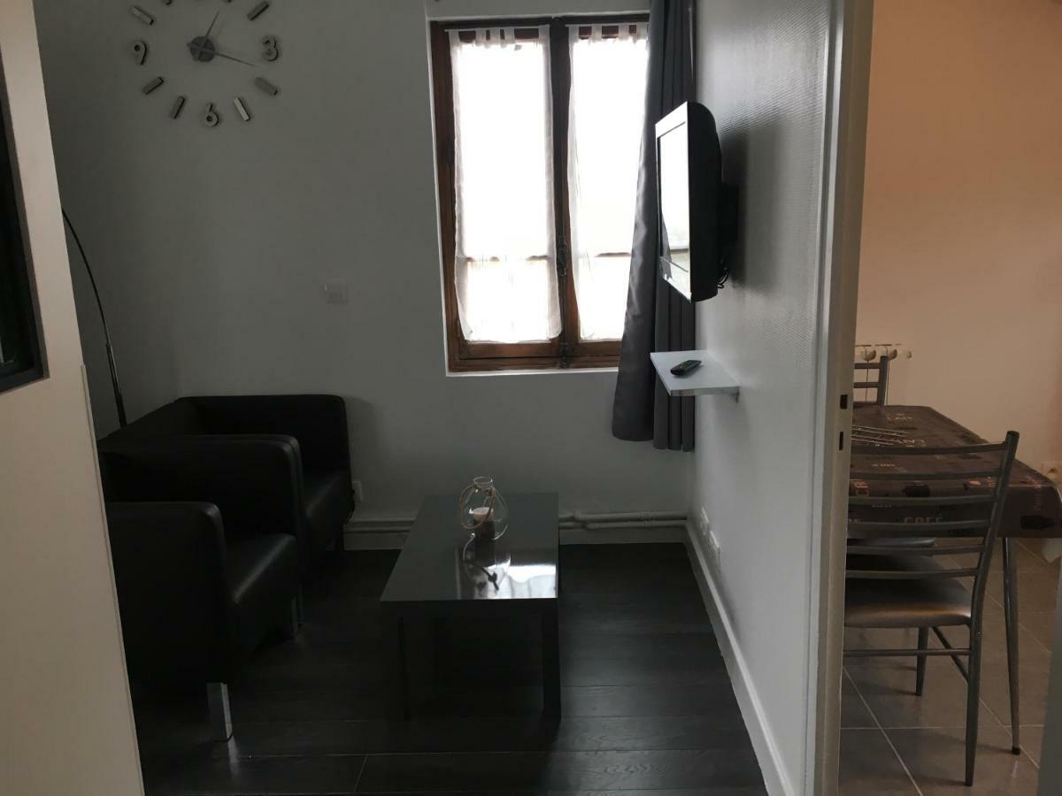 Апартаменты Magnifique Meuble 24M2 Avec Parking Экс-ле-Бен Экстерьер фото